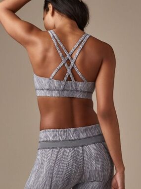 Lululemon Energy Bra Power Luxtreme Arrow Jacquard Battleship Silver Spoon Sz 4
